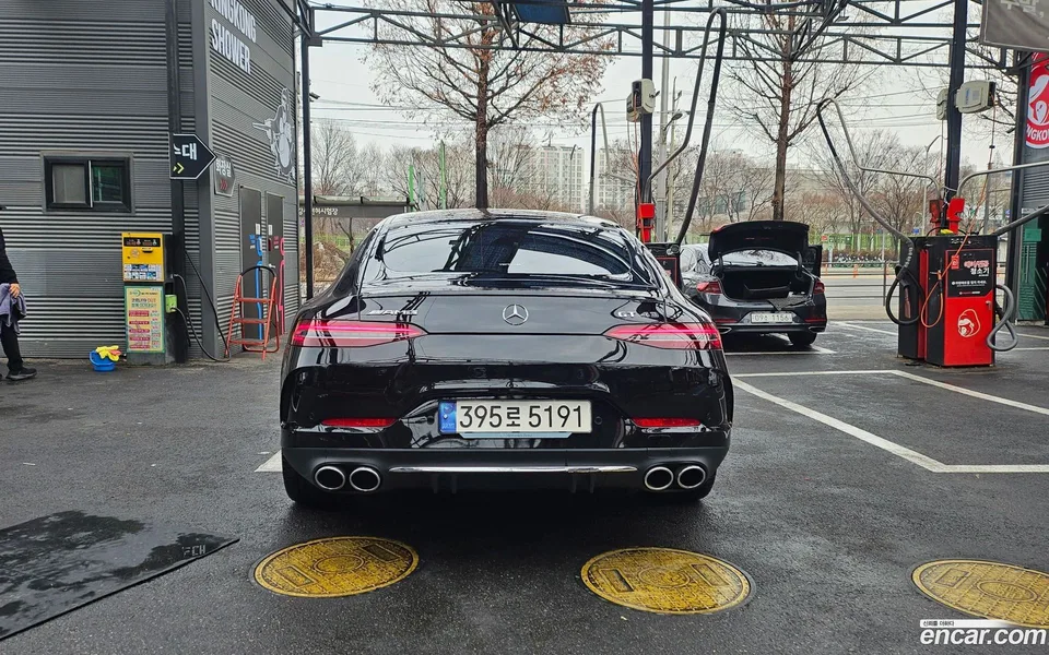 Mercedes-Benz AMG GT 4 43 4MATIC+ 2023 — миниатюра 5