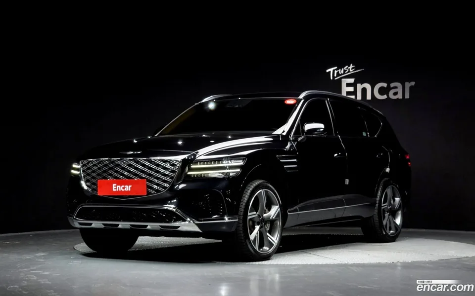 Genesis GV80 2.5T AWD 2023 — фото 1, купить с доставкой в Москву
