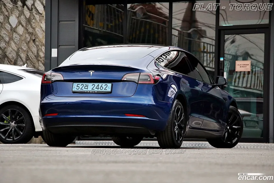 Tesla Model 3 RWD 2022 — миниатюра 2