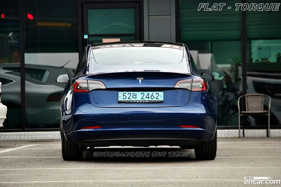 Tesla Model 3 RWD 2022 — миниатюра 4