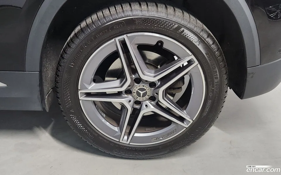 Mercedes-Benz GLA-Class GLA250 4MATIC 2022 — миниатюра 5