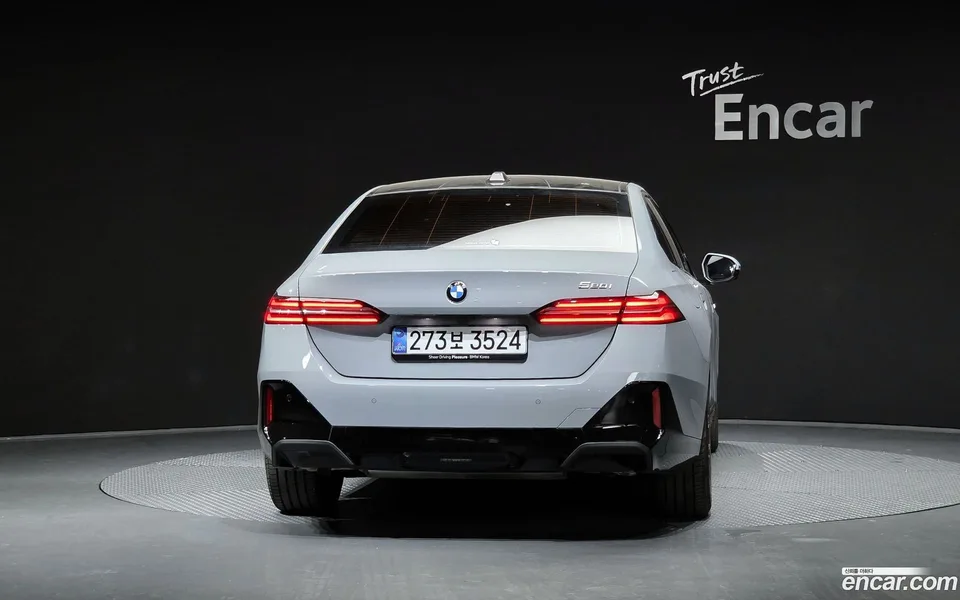 BMW 5 Series 520i M 2025 — миниатюра 4