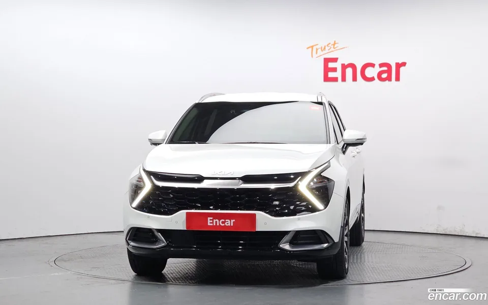 Kia Sportage Hybrid 2WD 2023 — миниатюра 3