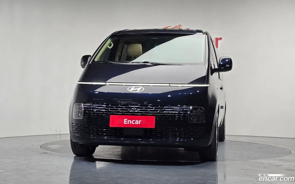 Hyundai Staria HEV 1.6 9 2024 — миниатюра 3