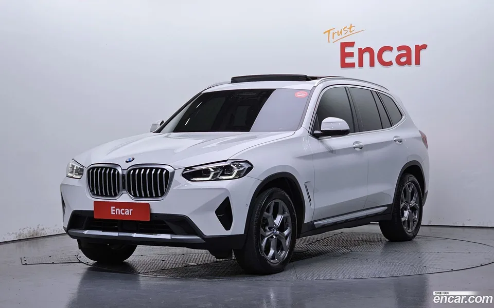 BMW X3 xDrive 20i 2023 — фото 1, купить с доставкой в Москву
