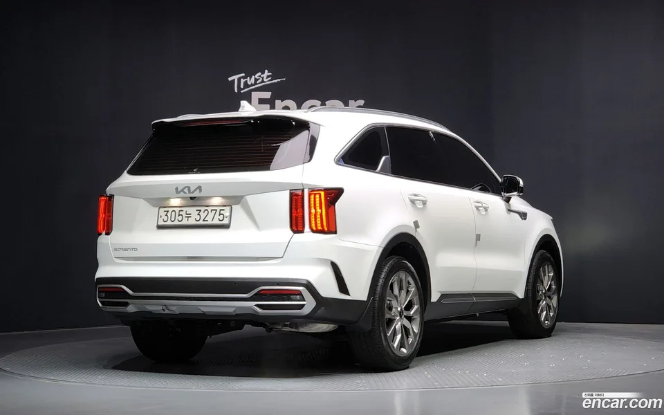 Kia Sorento 2.5T 2WD 2023 — миниатюра 2