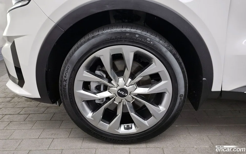 Kia Sorento 2.5T 2WD 2023 — миниатюра 5