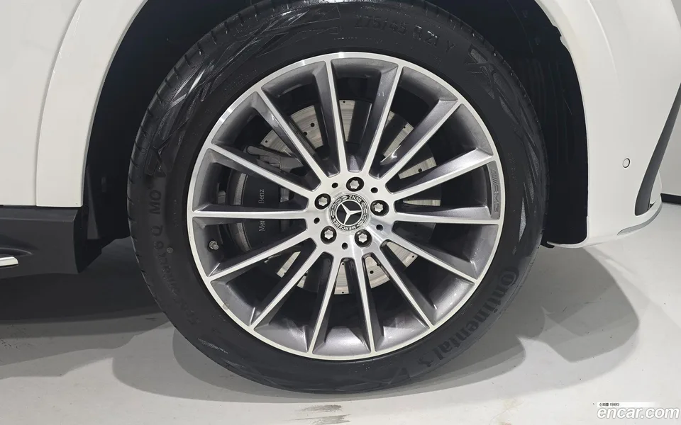Mercedes-Benz GLE-Class GLE450 4MATIC 2025 — миниатюра 5