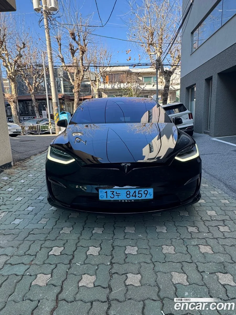 Tesla Model X AWD 2023 — миниатюра 3