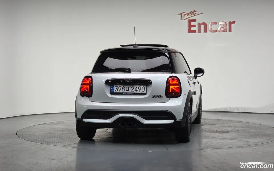 MINI Cooper S 2024 — миниатюра 4