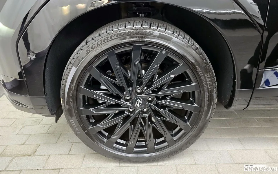Hyundai SantaFe 2.5T 2WD 2024 — миниатюра 5