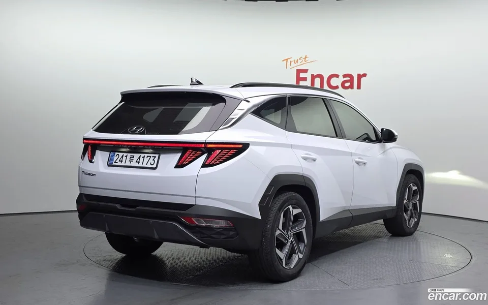 Hyundai Tucson 1.6 2WD 2023 — миниатюра 2