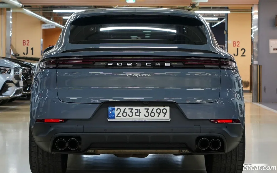 Porsche Cayenne 3.0 2023 — миниатюра 4