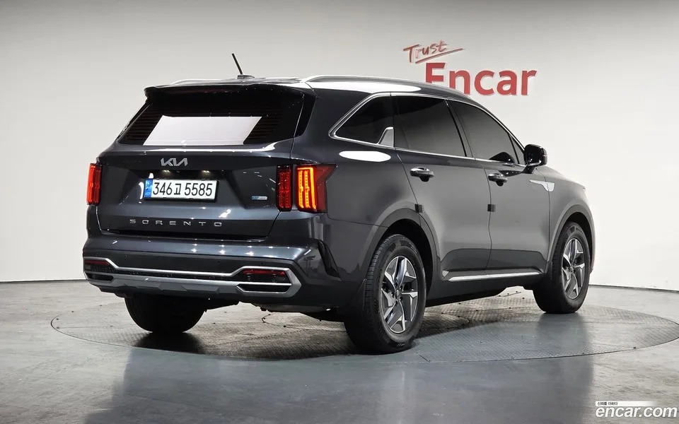 Kia Sorento HEV 1.6 2WD 2022 — миниатюра 2