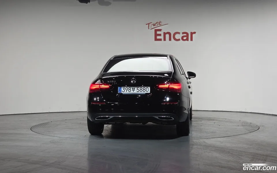 Mercedes-Benz A-Class A220 2025 — миниатюра 4
