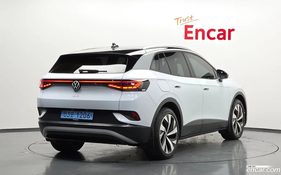 Volkswagen ID.4 2025 — миниатюра 2