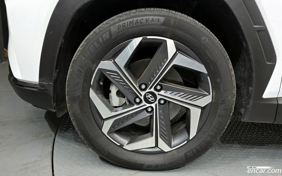 Hyundai Tucson 1.6 2WD 2023 — миниатюра 5