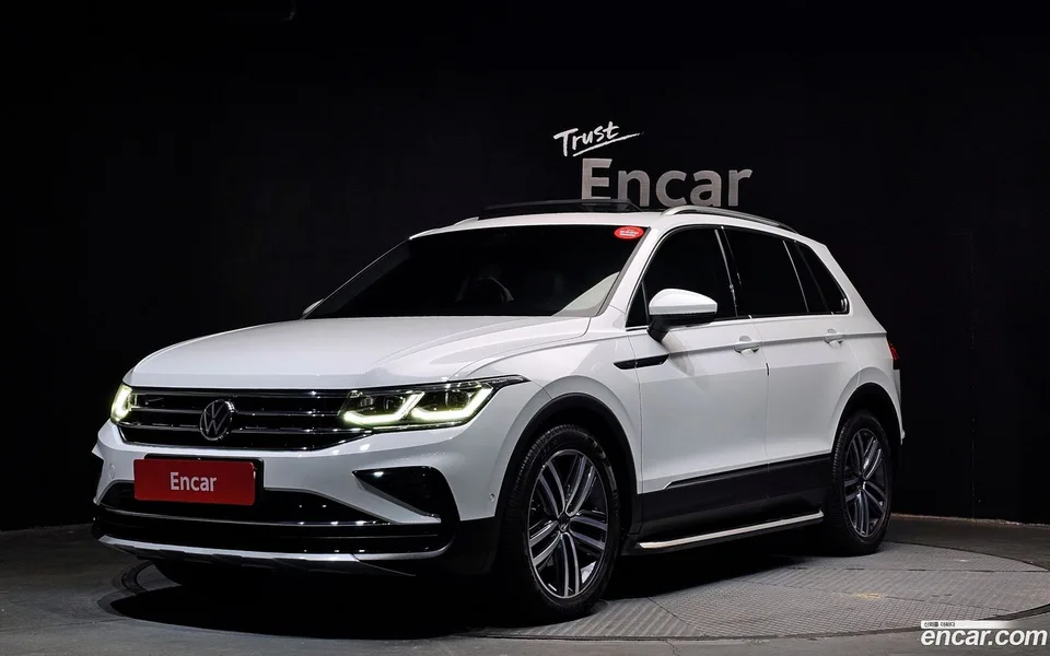 Volkswagen Tiguan 2.0 TDI 2022 — фото 1, купить с доставкой в Москву