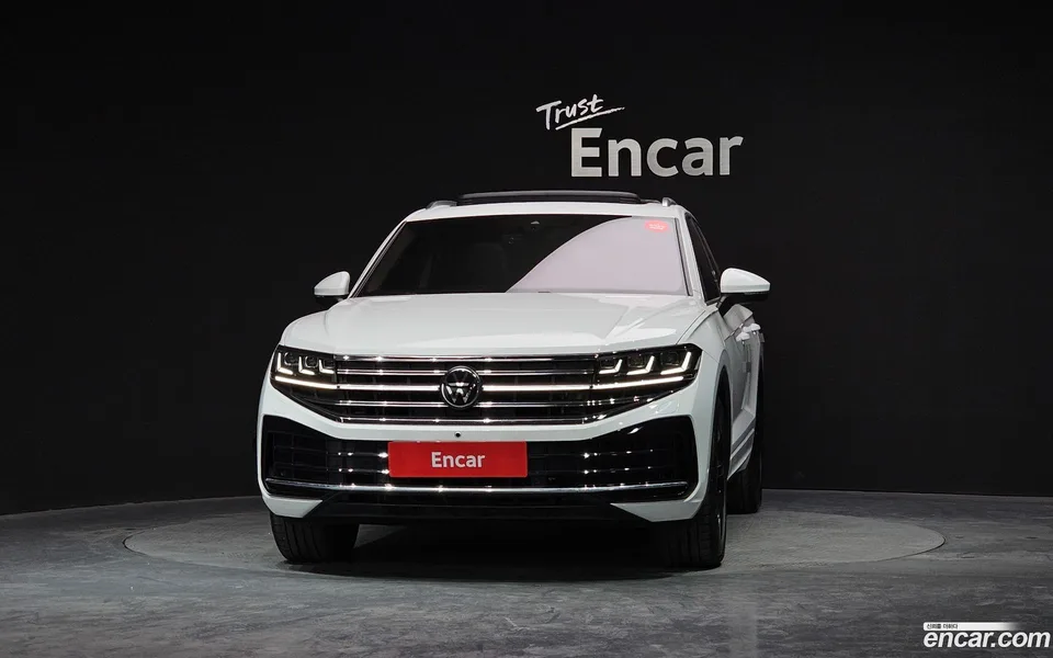 Volkswagen Touareg 3.0 TDI 2024 — миниатюра 3