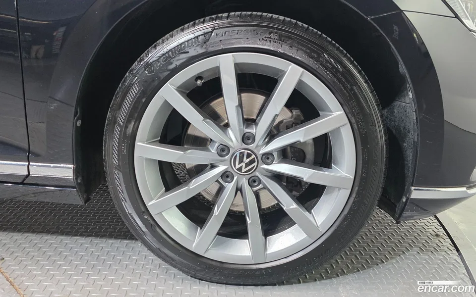 Volkswagen Passat GT 2.0 TDI 2022 — миниатюра 5