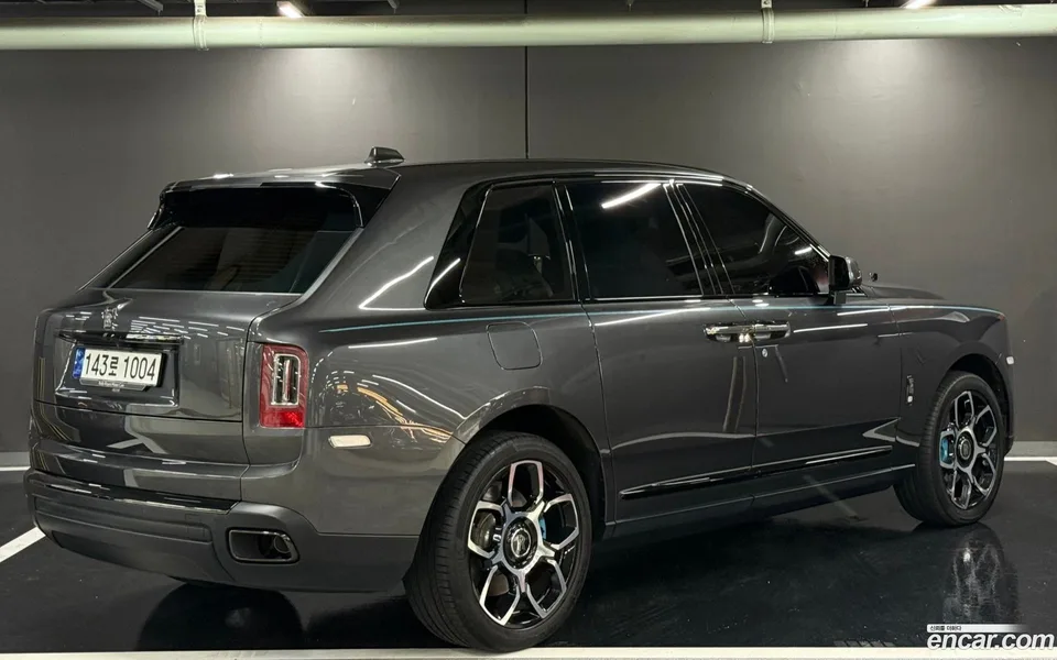 Rolls-Royce Cullinan 6.7 V12 2023 — миниатюра 2