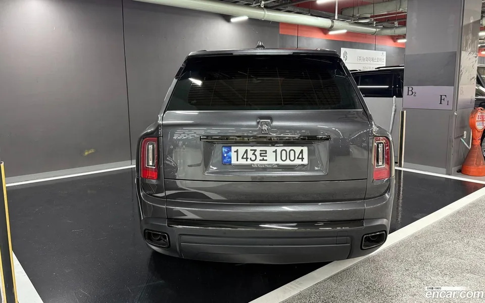 Rolls-Royce Cullinan 6.7 V12 2023 — миниатюра 4