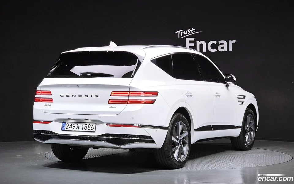 Genesis GV80 3.5T AWD 2023 — миниатюра 2