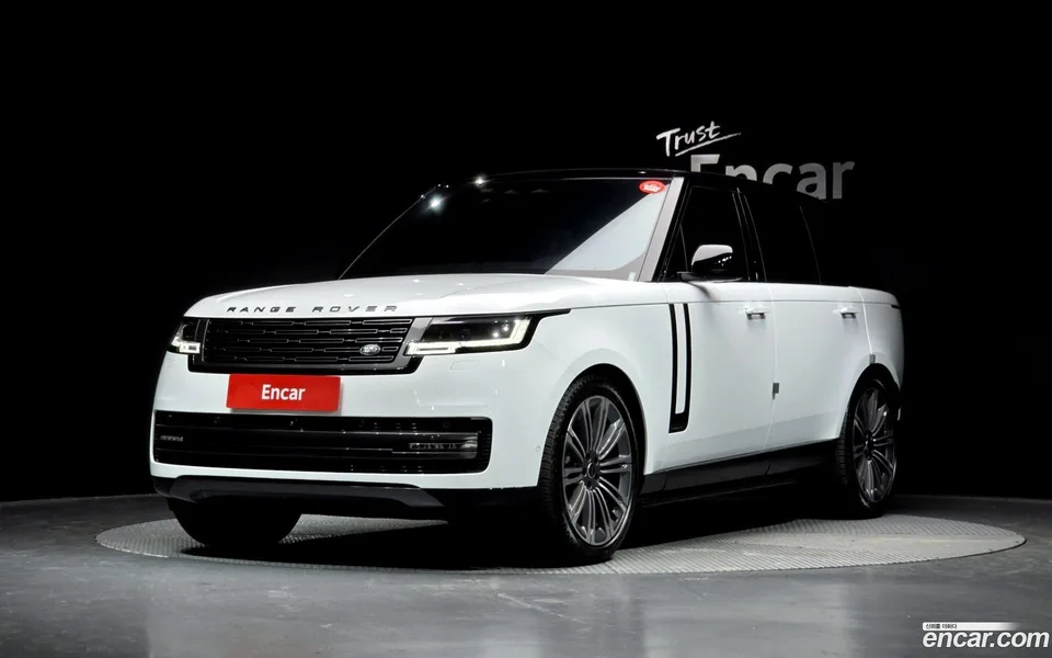 Land Rover Range Rover P530 AB LWB 2025 — фото 1, купить с доставкой в Москву