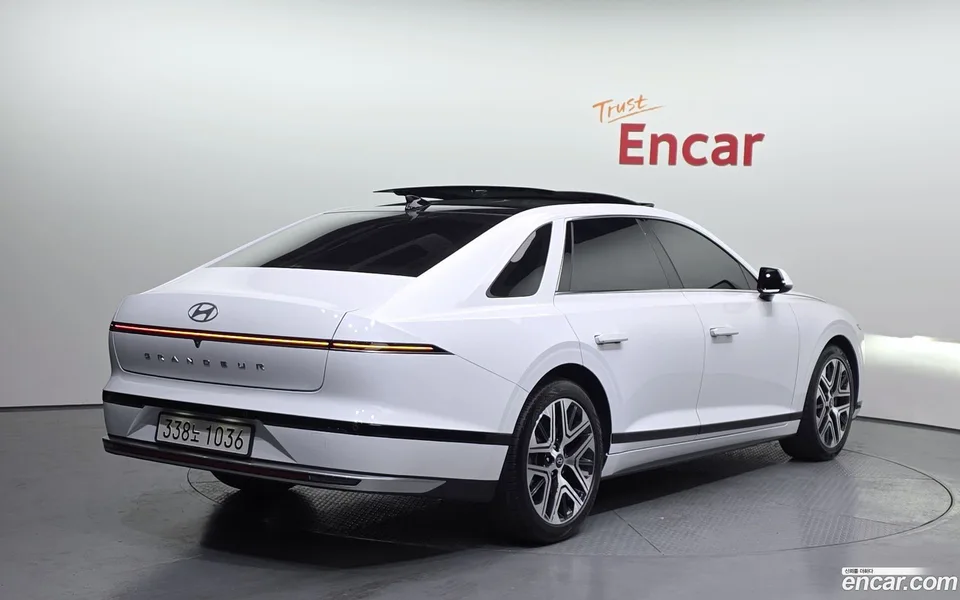 Hyundai Grandeur 3.5 LPG 2WD 2023 — миниатюра 2