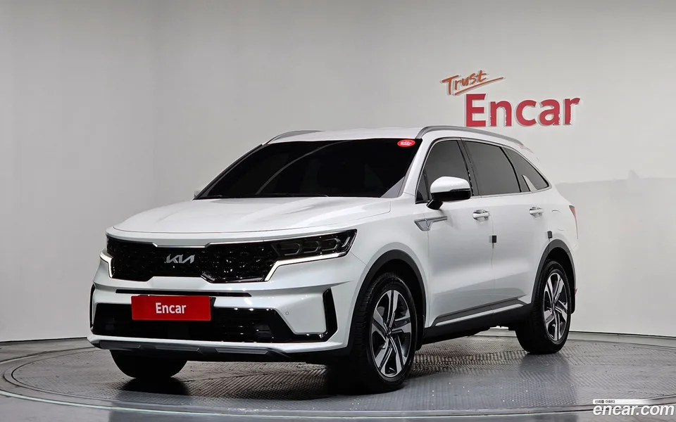 Kia Sorento HEV 1.6 2WD 2023 — фото 1, купить с доставкой в Москву