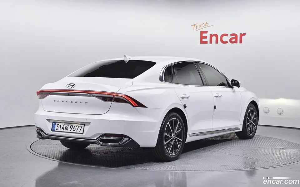 Hyundai Grandeur IG 2.5 2022 — миниатюра 2