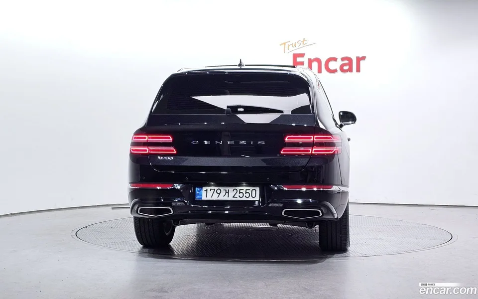 Genesis GV80 2.5T 2WD 2022 — миниатюра 4