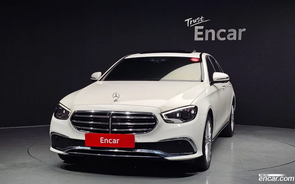 Mercedes-Benz E-Class E250 2022 — миниатюра 3