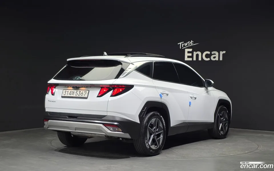 Hyundai Tucson NX4 1.6 2WD 2024 — миниатюра 2