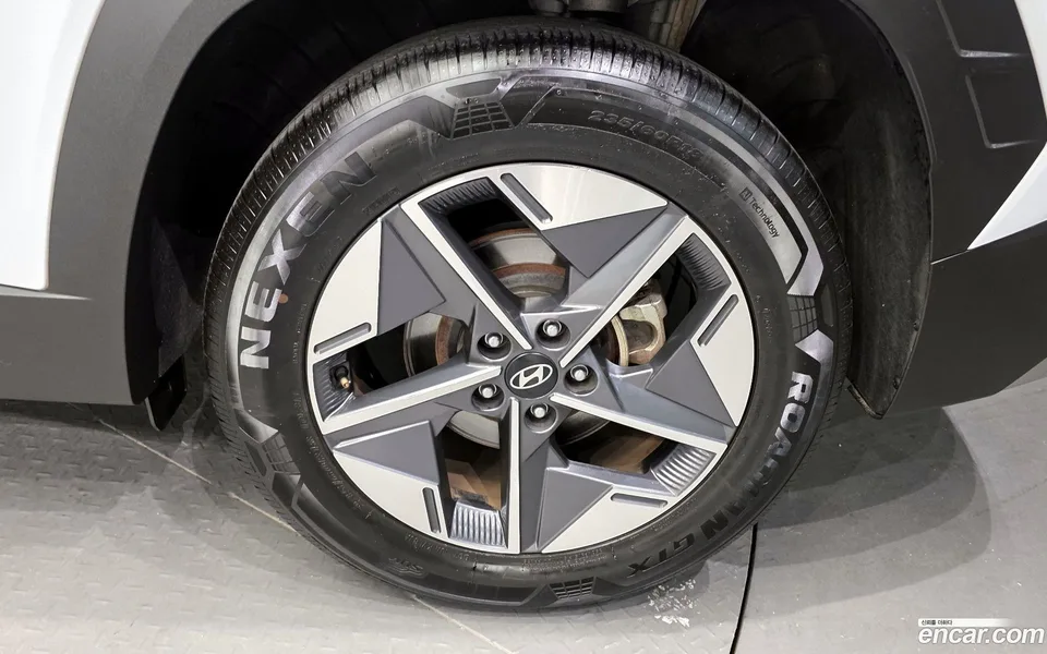 Hyundai Tucson NX4 1.6 2WD 2024 — миниатюра 5