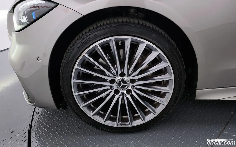 Mercedes-Benz C-Class C300 AMG Line 2022 — миниатюра 5