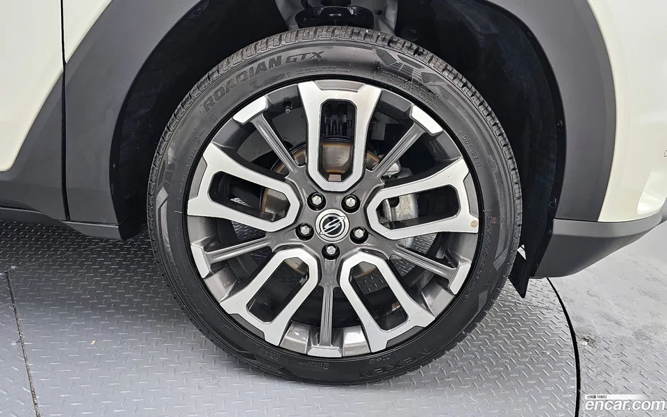 KG Mobility Torres 1.5 2WD 2022 — миниатюра 5