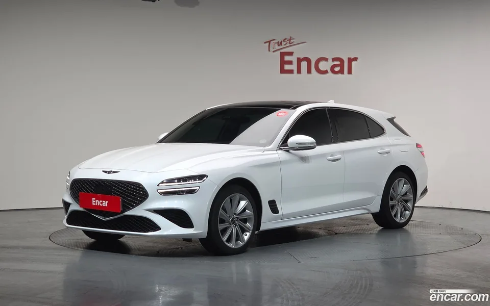 Genesis G70 Shooting Brake 2.5T 4WD 2023 — фото 1, купить с доставкой в Москву