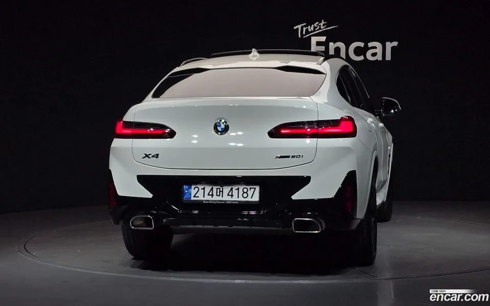 BMW X4 xDrive20i M 2022 — миниатюра 4