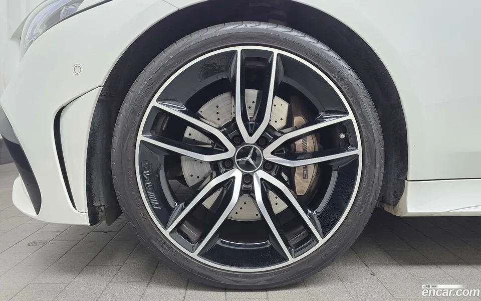 Mercedes-Benz CLS-Class AMG CLS53 4MATIC+ 2023 — миниатюра 2