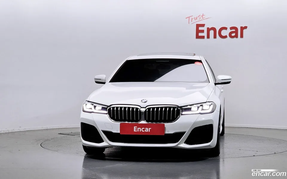BMW 5 Series 523d xDrive M 2023 — миниатюра 3