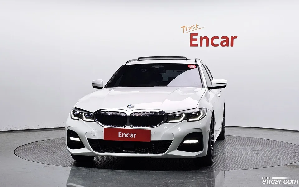 BMW 3 Series 320d M 2022 — миниатюра 3