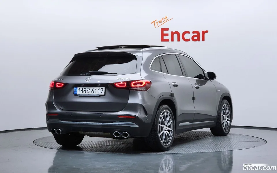 Mercedes-Benz GLA-Class GLA45 AMG 4MATIC+ 2022 — миниатюра 2