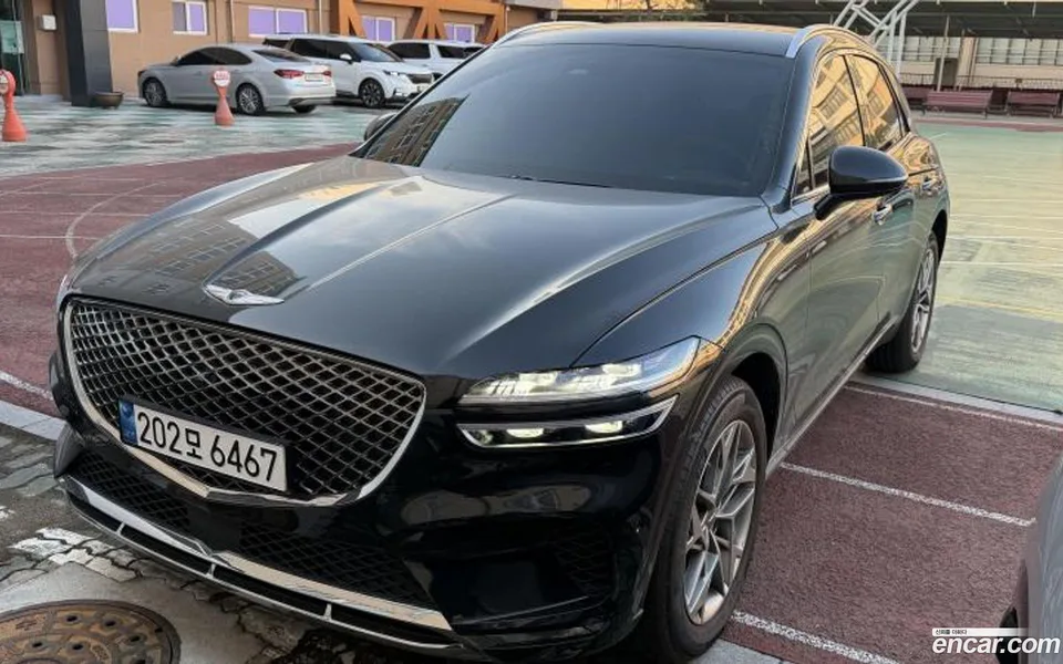 Genesis GV70 2.5T 2WD 2024 — миниатюра 2