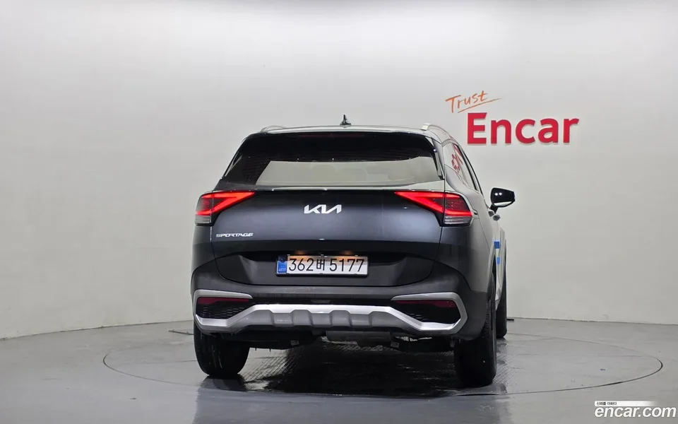 Kia Sportage 2.0 2WD 2022 — миниатюра 4