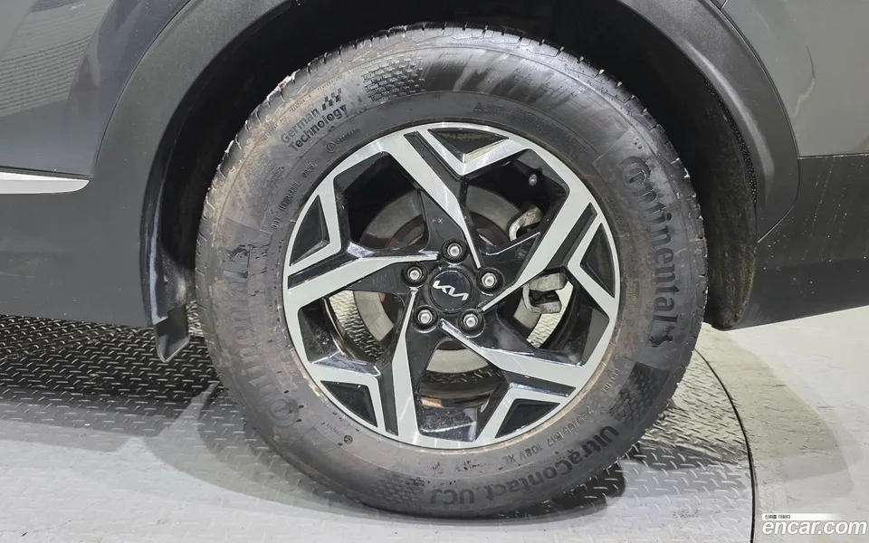 Kia Sportage 2.0 2WD 2022 — миниатюра 5