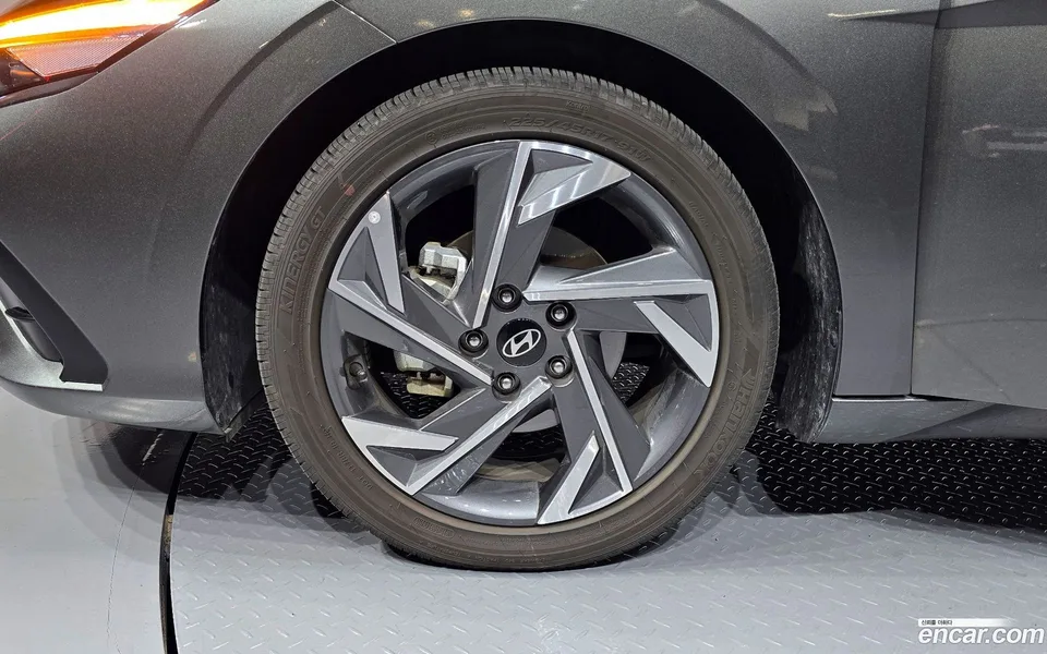 Hyundai Avante CN7 1.6 2023 — миниатюра 5