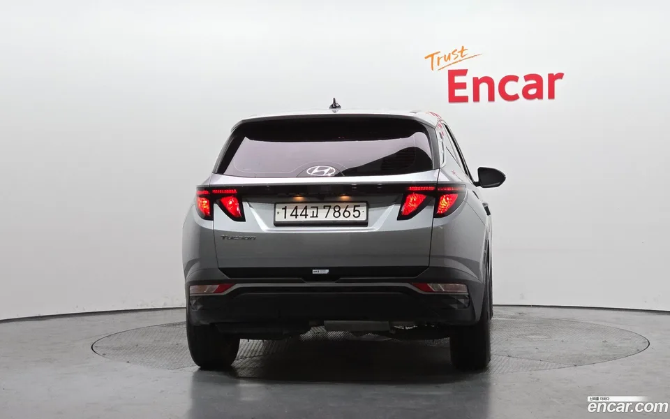 Hyundai Tucson 2.0 2WD 2022 — миниатюра 4