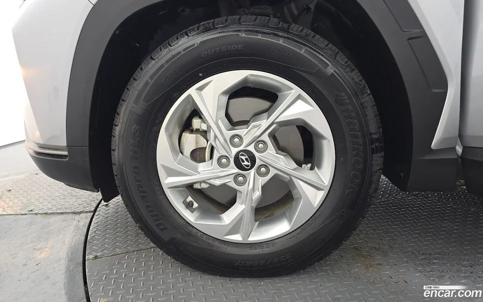 Hyundai Tucson 2.0 2WD 2022 — миниатюра 5