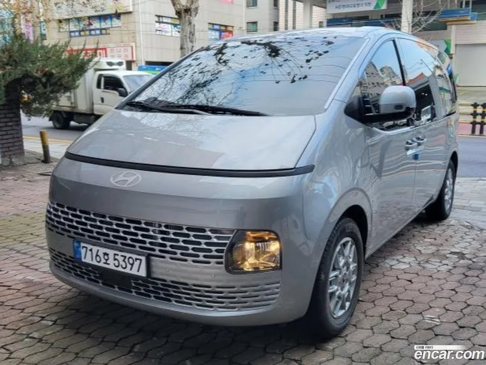 Hyundai Staria HEV 1.6 11 2025 — миниатюра 2